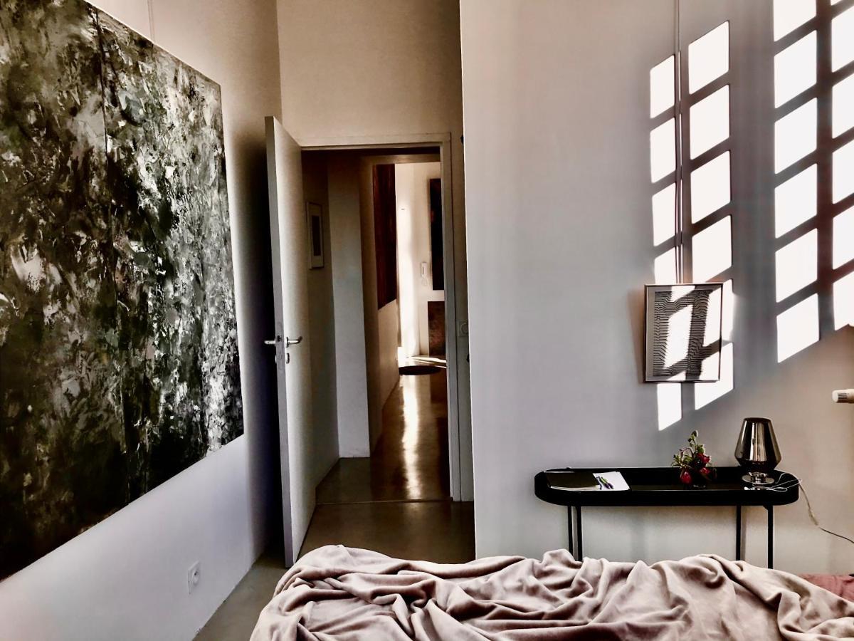 Appartement A La Roquette, Dans L'Hotel De Divonne, Classe. Arles Exterior photo